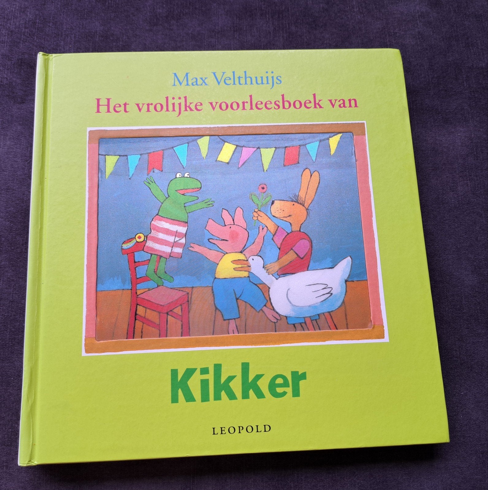 Vrolijk voorleesboek van Kikker - Max Veldhuijs - 154 blz, Boeken, Ophalen of Verzenden, Gelezen
