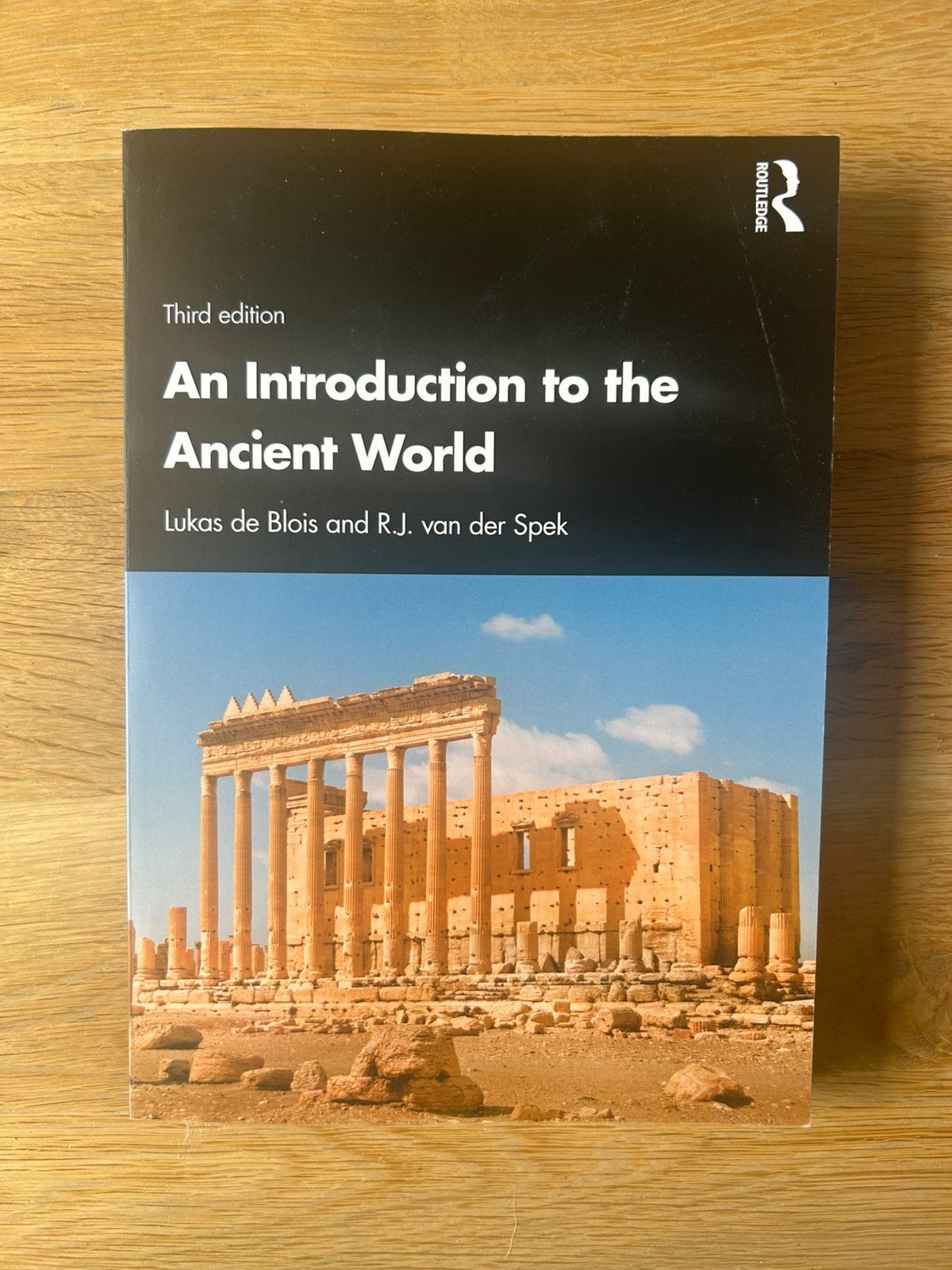 An itroduction to the ancient world, Boeken, Ophalen of Verzenden, Zo goed als nieuw, Europa
