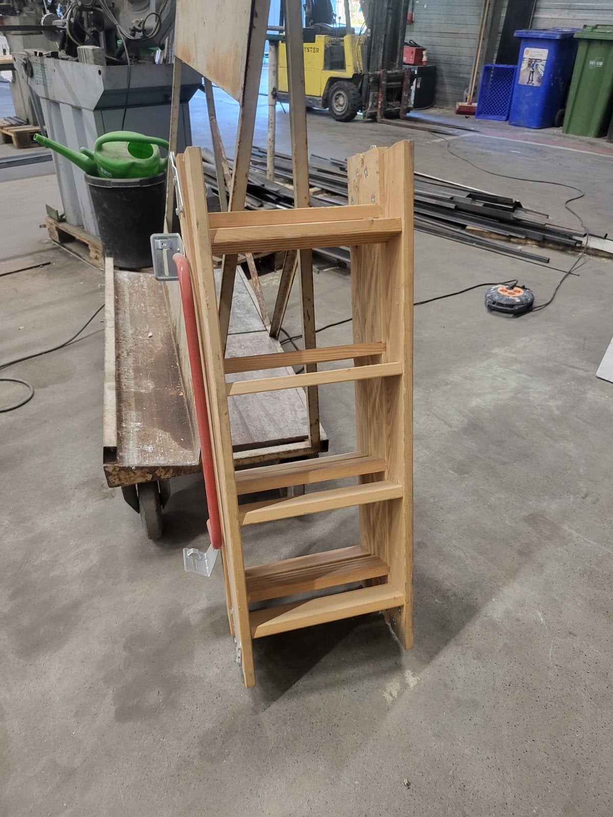 Keylite KYL 08 Zoldertrap - Opvouwbaar en Inschuifbaar, Doe-het-zelf en Verbouw, Ladders en Trappen, Ophalen, 2 tot 4 meter