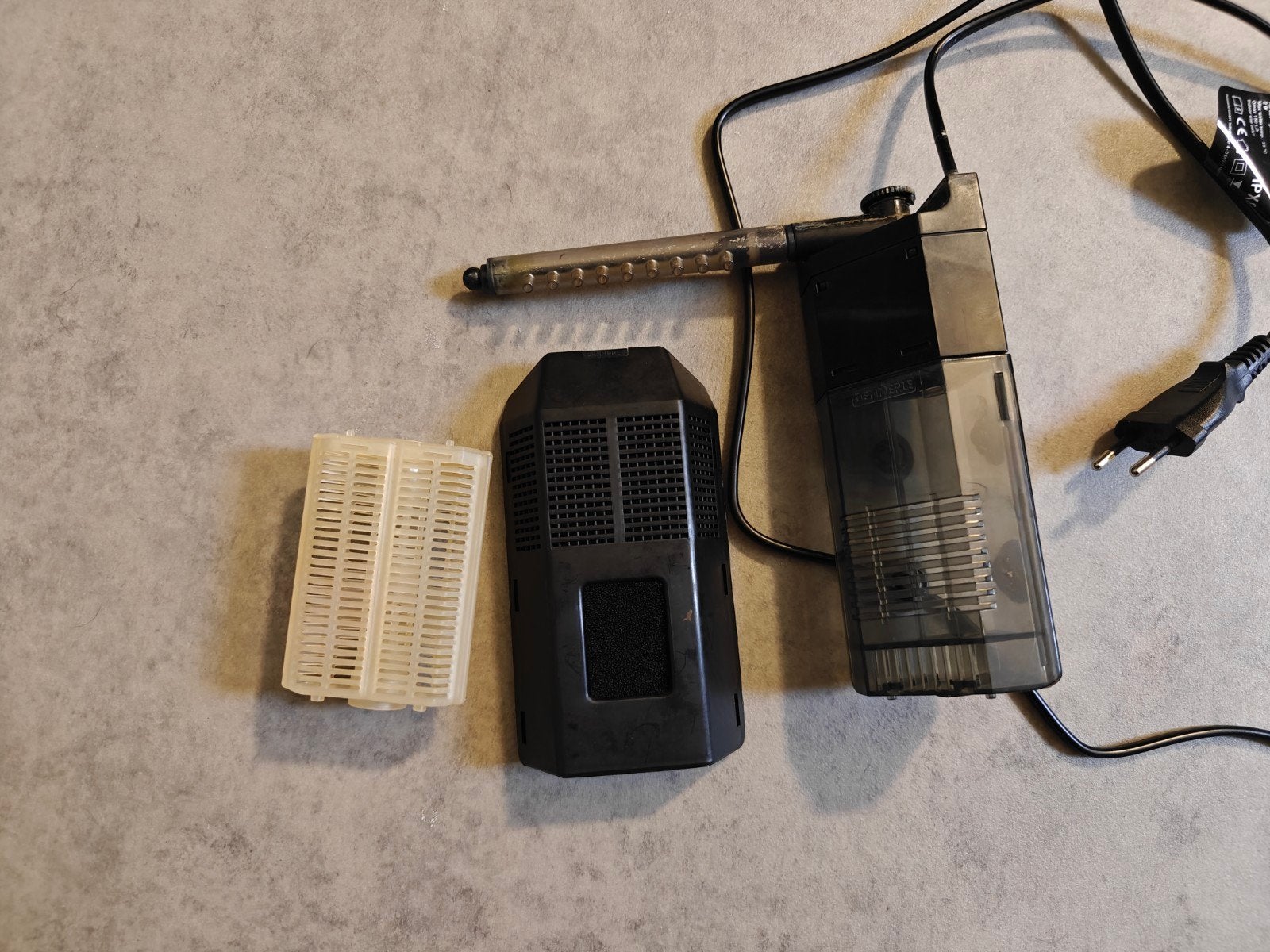 Dennerle hoekfilter 40 met toebehoren, Gebruikt, Filter, Inclusief toebehoren, Dennerle