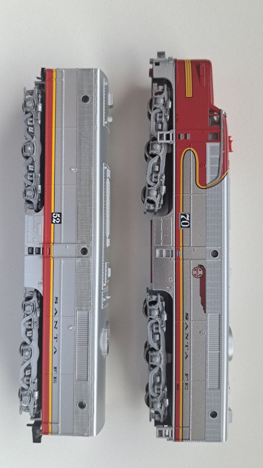 Usa Kato N  176-4120 PA01 Santa fe loc.  Concor 60106 PA02, Hobby en Vrije tijd, Overige merken, Ophalen of Verzenden, Zo goed als nieuw