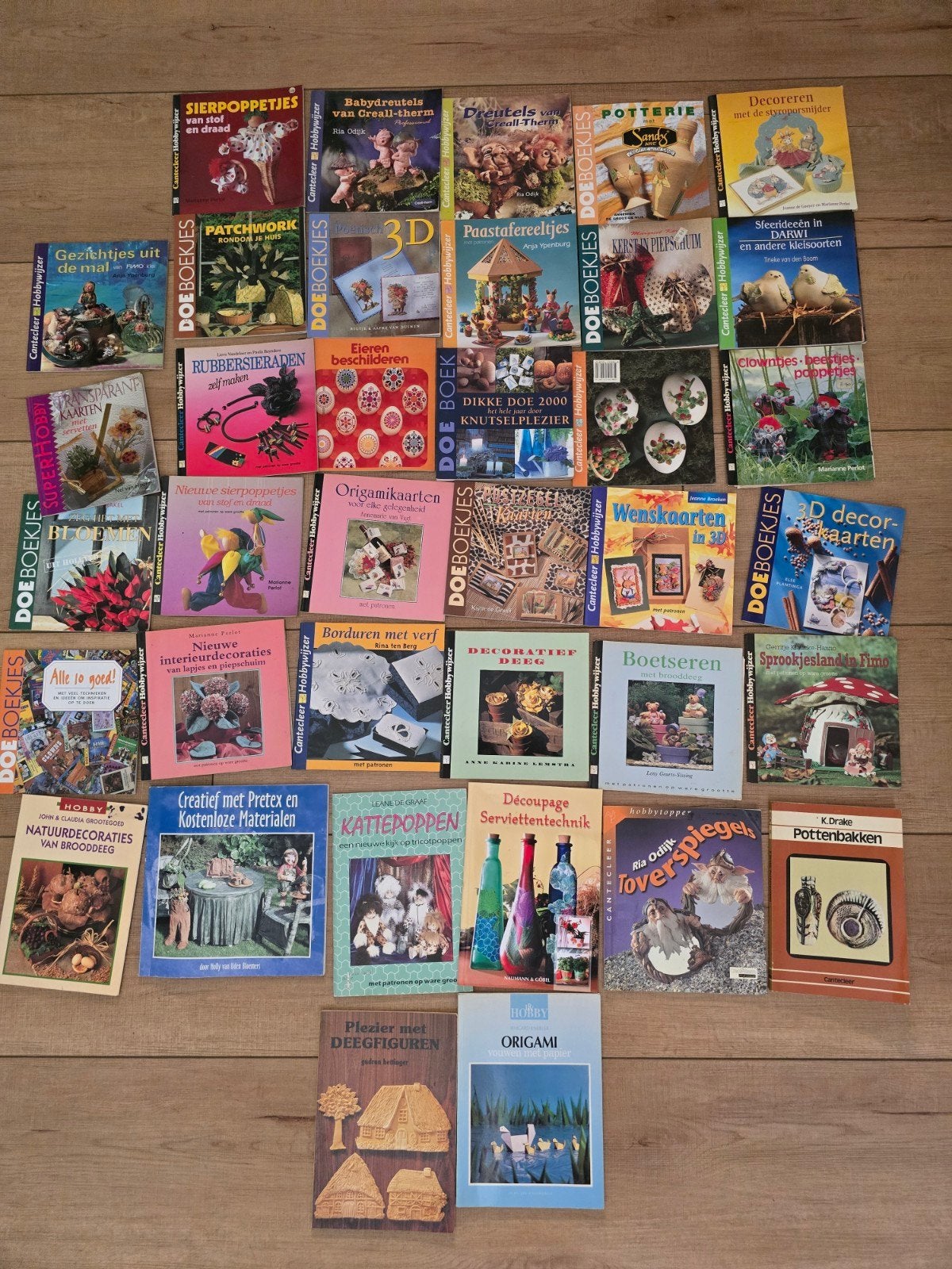 Grote collectie hobbyboeken: knutselen, decoreren, handwerk, Ophalen of Verzenden, Gelezen, Borduren en Naaien, Geschikt voor kinderen
