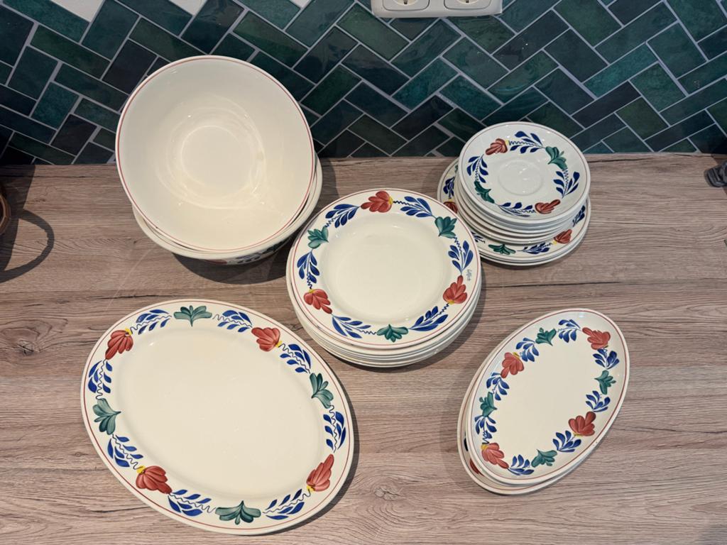 Boerenbond Servies - Handgemaakt Vintage Eetservies, Ophalen of Verzenden, Zo goed als nieuw, Bord(en), Overige stijlen