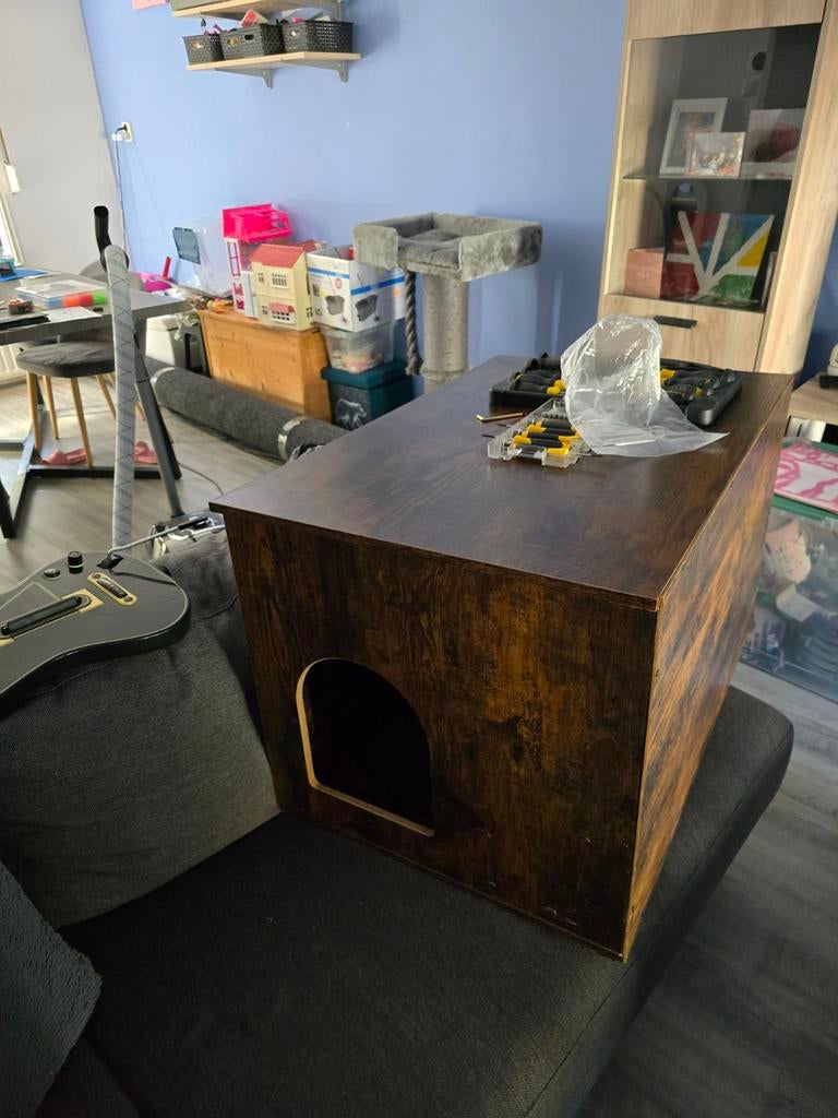 Kattenkast voor kattenbak, Ophalen, Zo goed als nieuw