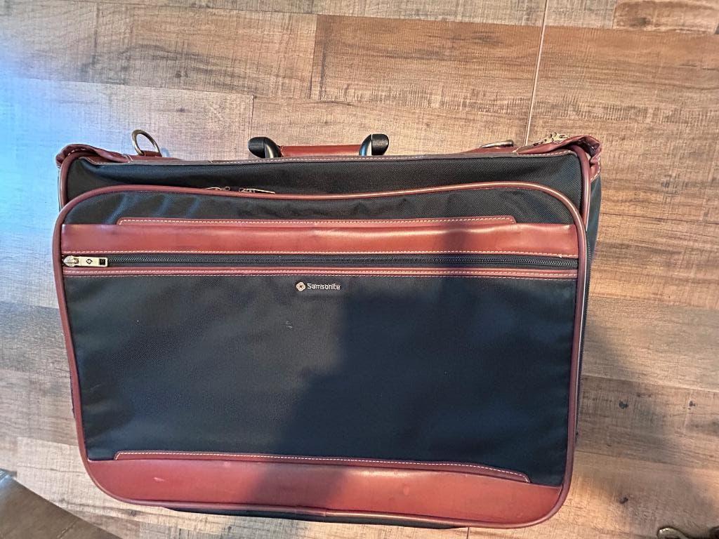 Samsonite Bifold Garment Bag, 40 tot 60 cm, Gebruikt, Zwart, 35 tot 55 cm