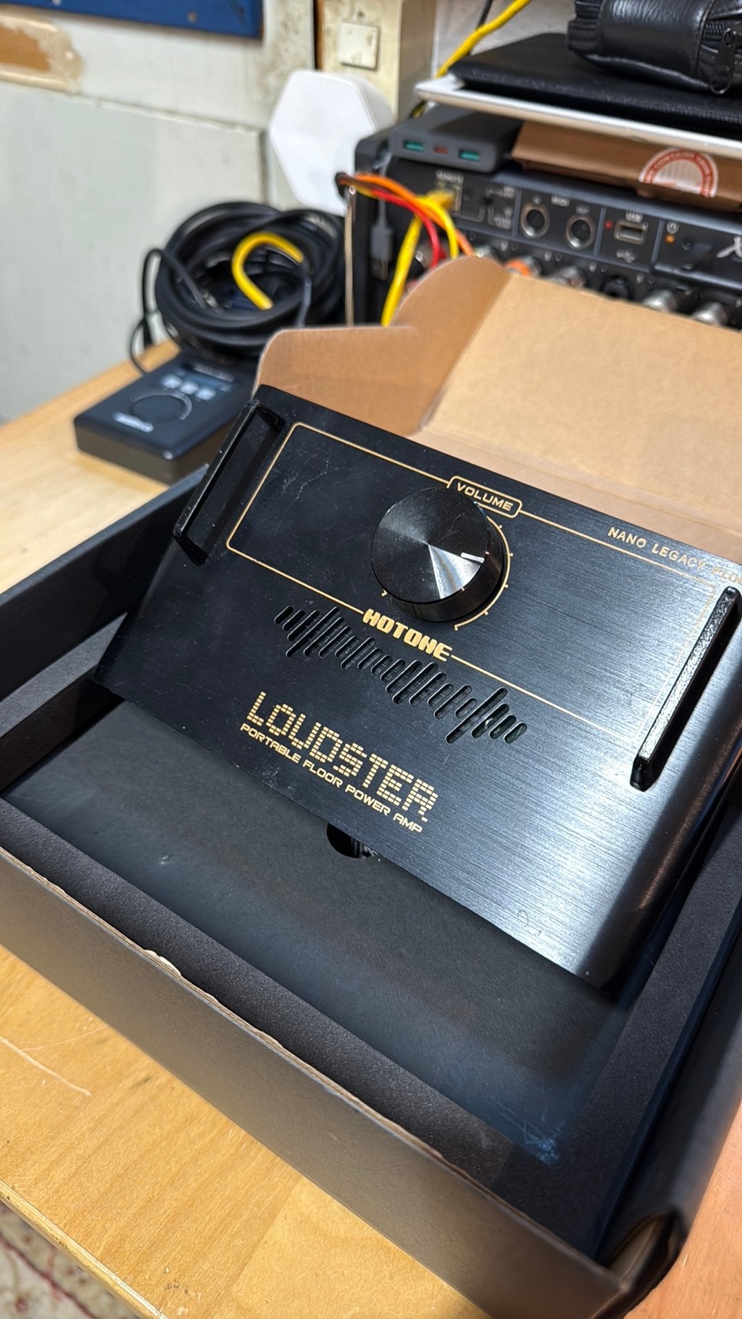 Hotone Nano Legacy Loudster Draagbare Gitaar Eindversterker, Ophalen of Verzenden, Zo goed als nieuw, Gitaar, 50 tot 100 watt