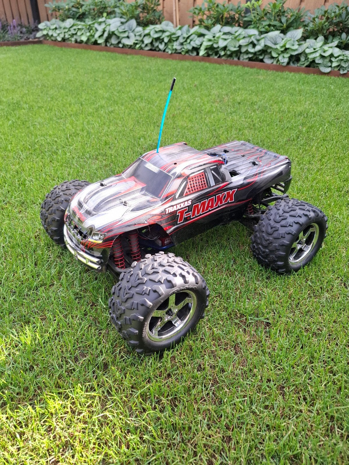 Traxxas T-Maxx Nitro RC Truck - 4x4, Ophalen, Gebruikt, Auto offroad, Schaal 1:10
