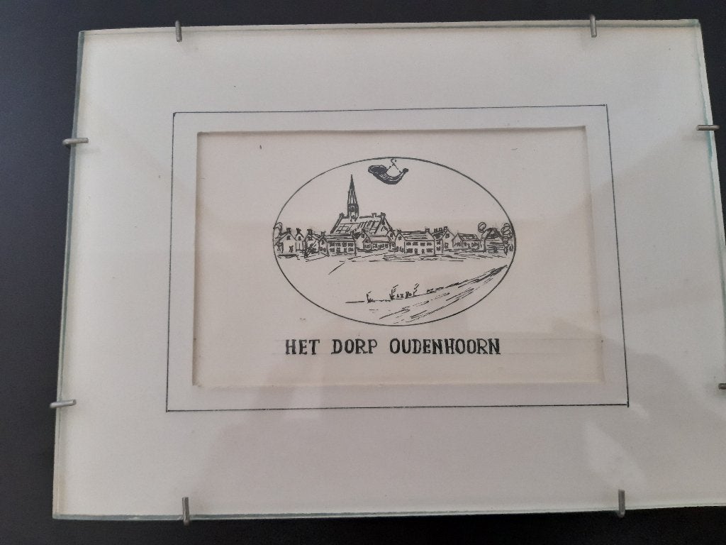 Schilderij van glas met afbeelding van het dorp Oudenhoorn, Minder dan 50 cm, Gebruikt, Ophalen of Verzenden, Schilderij