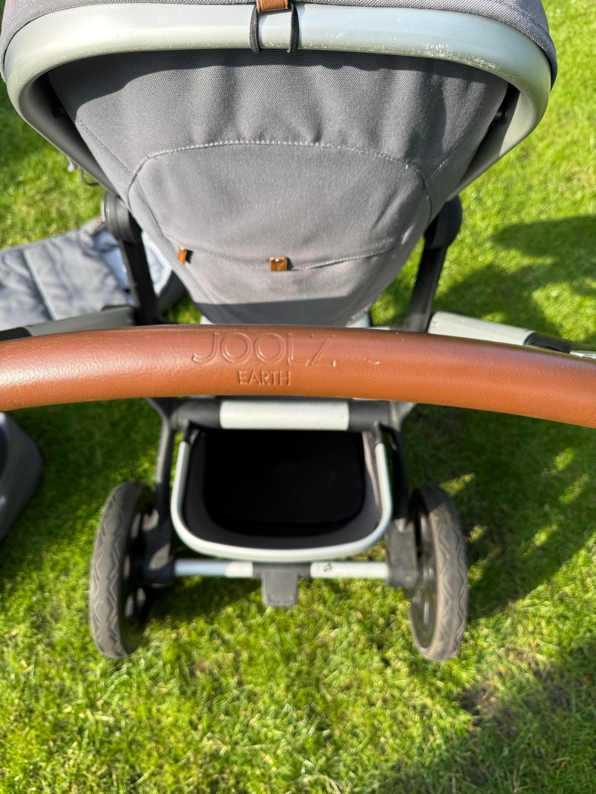 Joolz Earth kinderwagen met reiswieg, Gebruikt, Combiwagen, Verstelbare duwstang, Ophalen