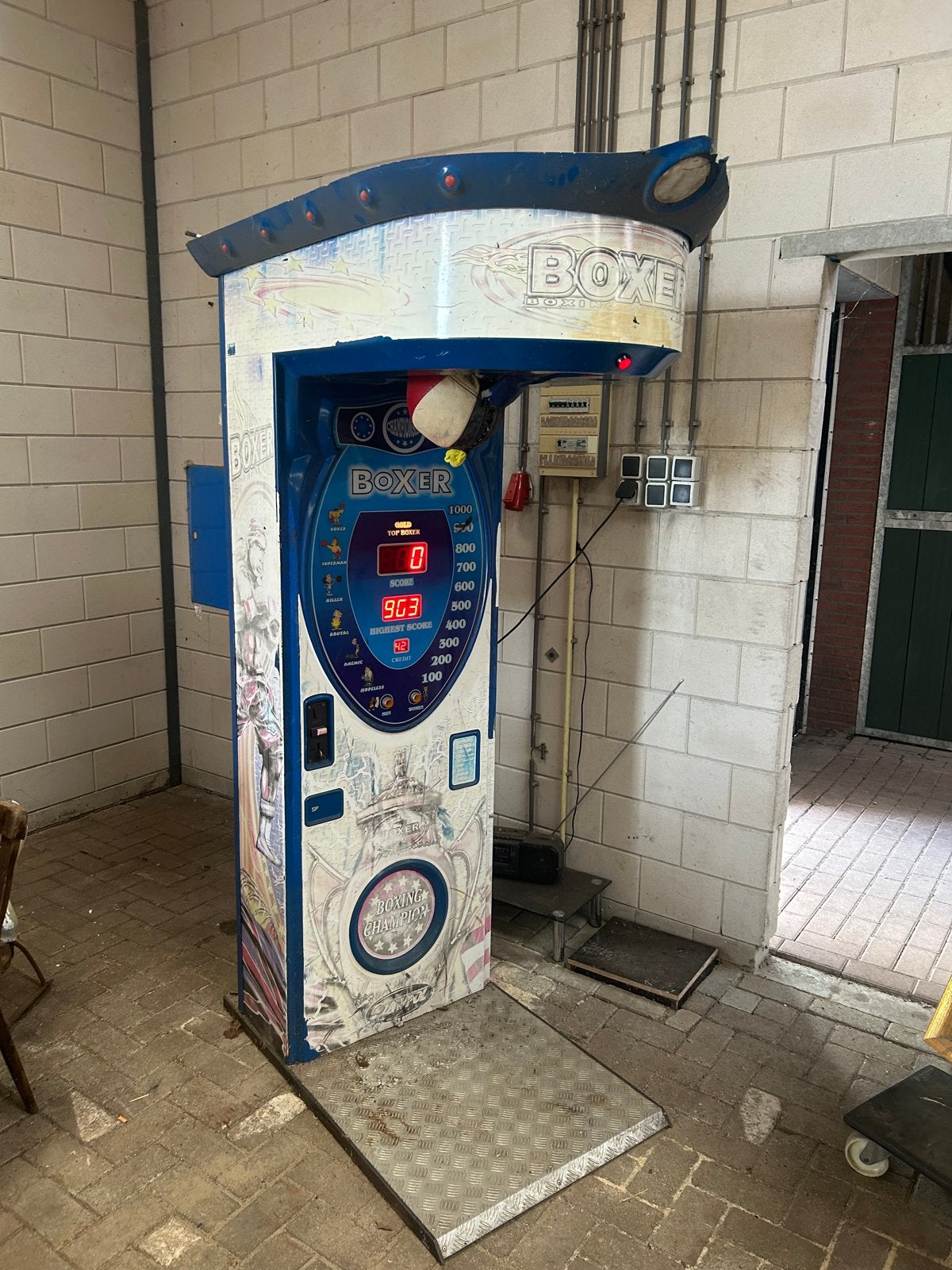 Werkende boksbal op munten - Boxer Arcade Machine, Ophalen, Gebruikt
