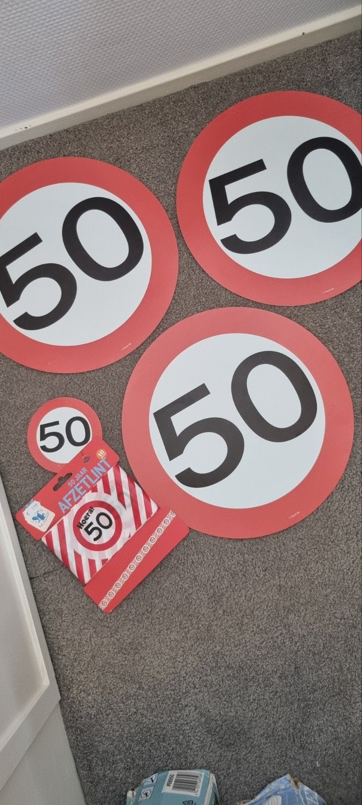 50 jaar versiering, Hobby en Vrije tijd, Feestartikelen, Ophalen of Verzenden, Zo goed als nieuw, Versiering, Verjaardag