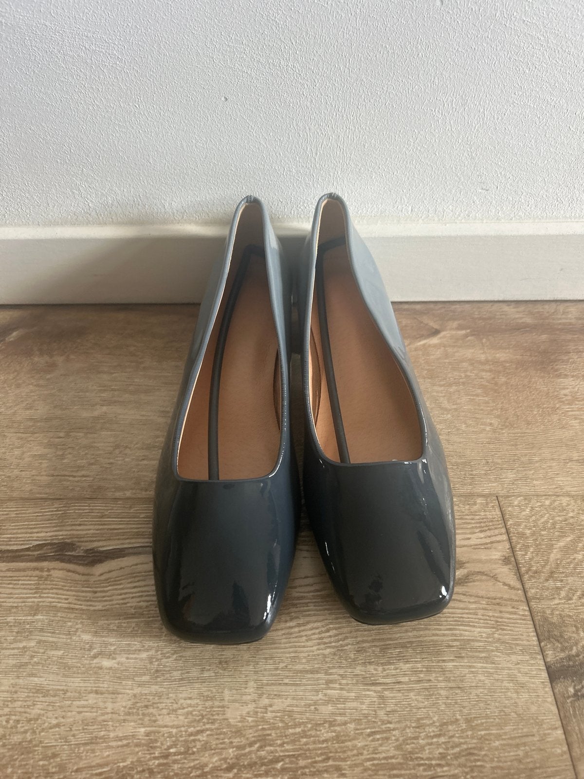 Nieuwe lakleren schoenen met brede neus - Maat 40, Ophalen, Nieuw, Schoenen met lage hakken