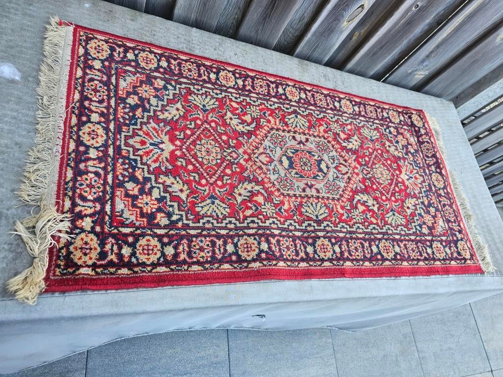 Vintage Perzisch tapijt, rood met traditioneel patroon, Gebruikt, 100 tot 150 cm, Blauw, 150 tot 200 cm