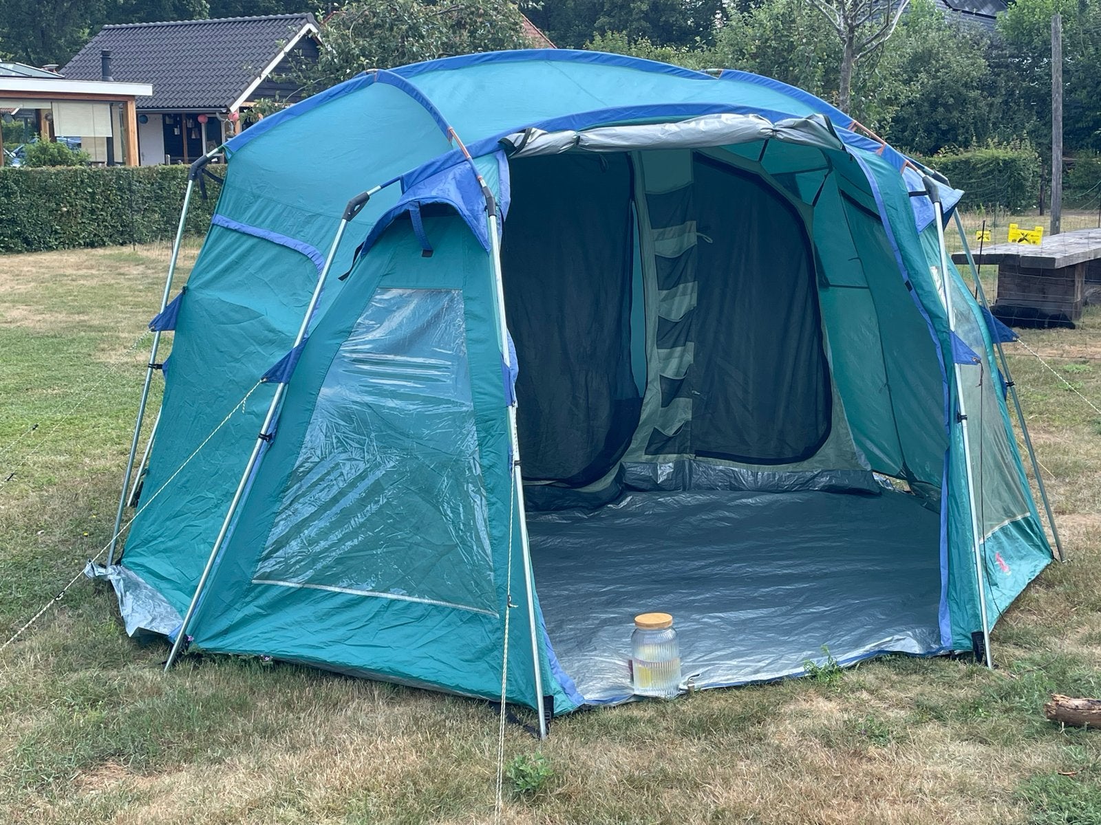 Ruime koepeltent voor 4-6 personen - Ideaal voor festivals, Ophalen, Gebruikt, Tot en met 6