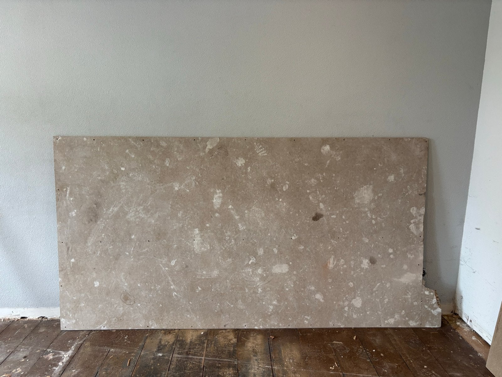 MOET NU WEG Spaanplaat 244x122 cm (5x) plus restdelen, Doe-het-zelf en Verbouw, Ophalen, Gebruikt, Minder dan 25 mm, Overige typen