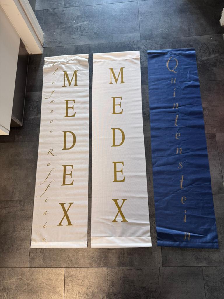 Medex quintenstein banners 3 stuks schoonheidsspecialste, Ophalen of Verzenden, Zo goed als nieuw