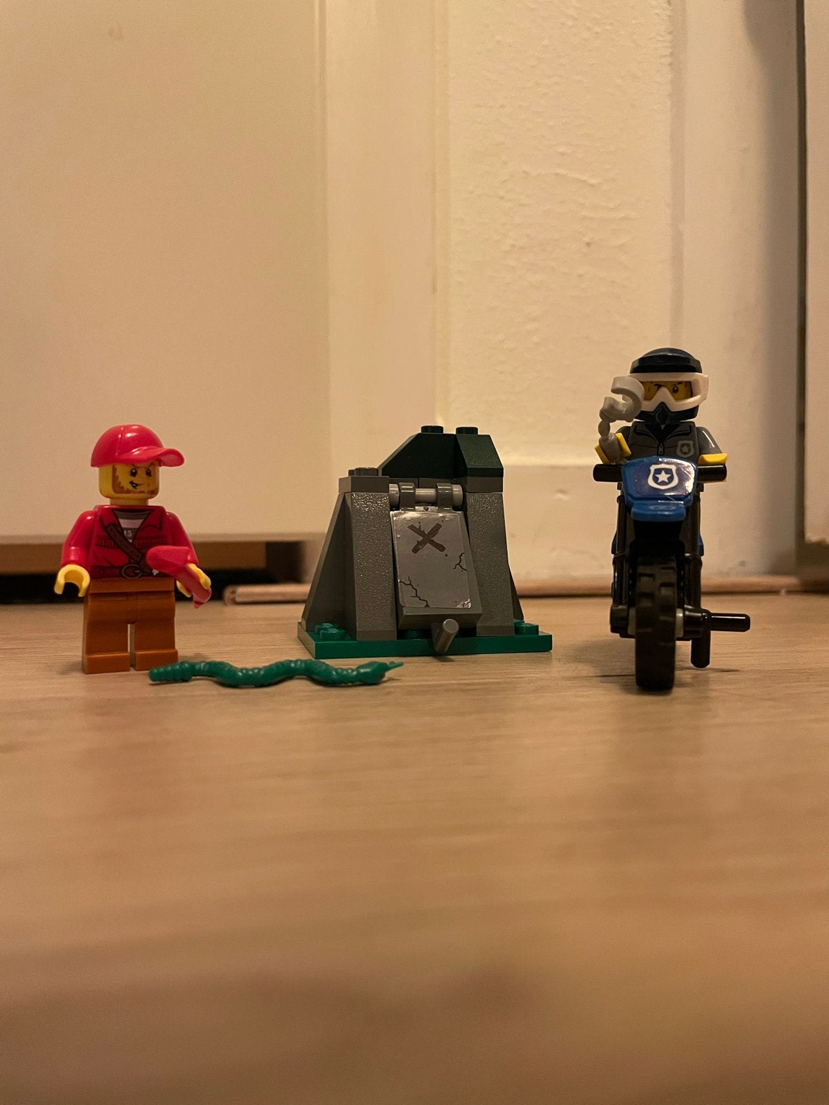 Lego City 60173 Bergpolitie Achtervolging - Compleet, City, Lego, Ophalen of Verzenden, Zo goed als nieuw