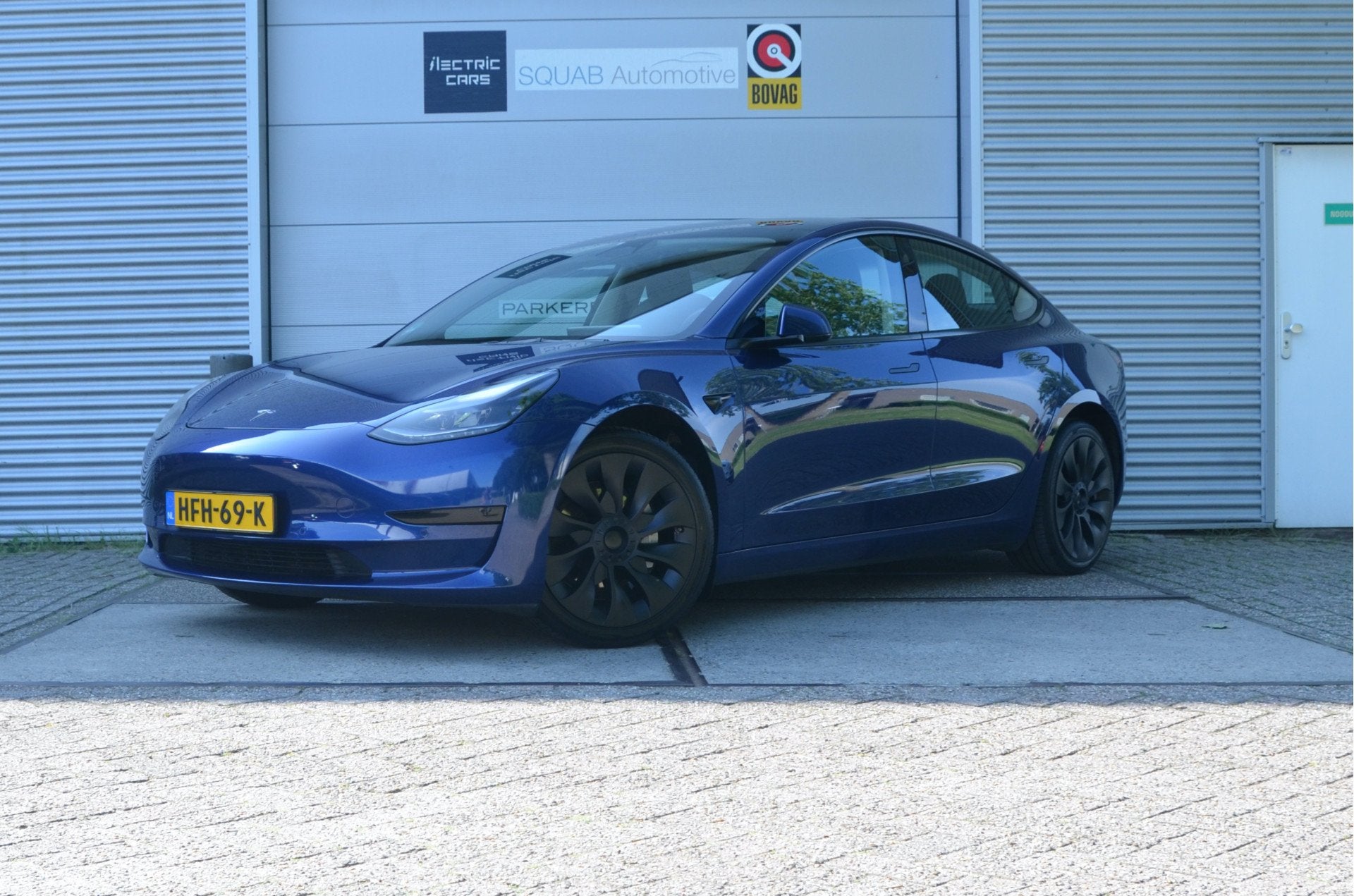 Tesla Model 3 Standard RWD Plus 60 kWh LFP accu (100% oplade, Automaat, Achterwielaandrijving, Gebruikt, Zwart