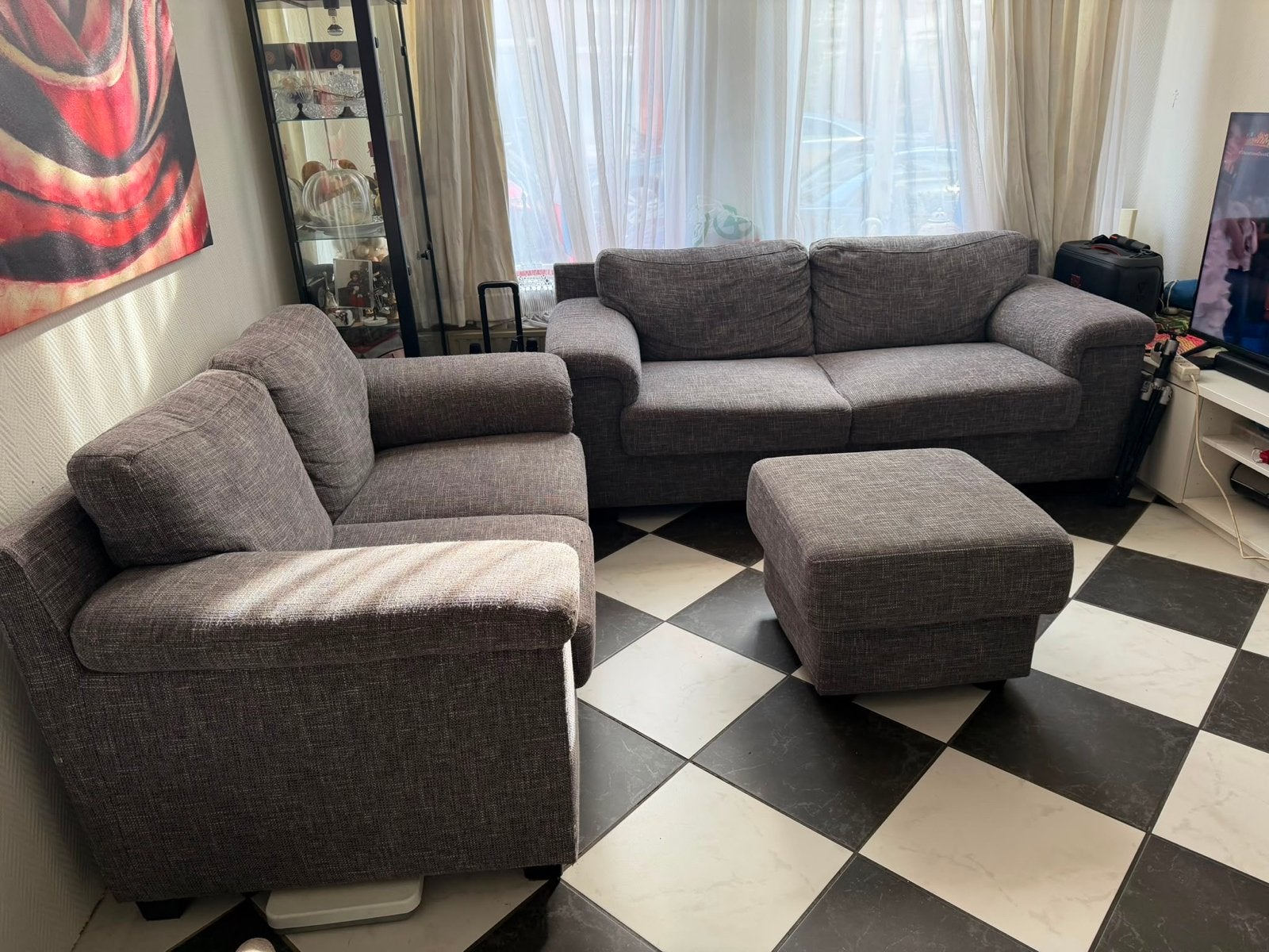Comfortabele grijze banken set met poef, Ophalen, Gebruikt, 75 tot 100 cm, Rechte bank