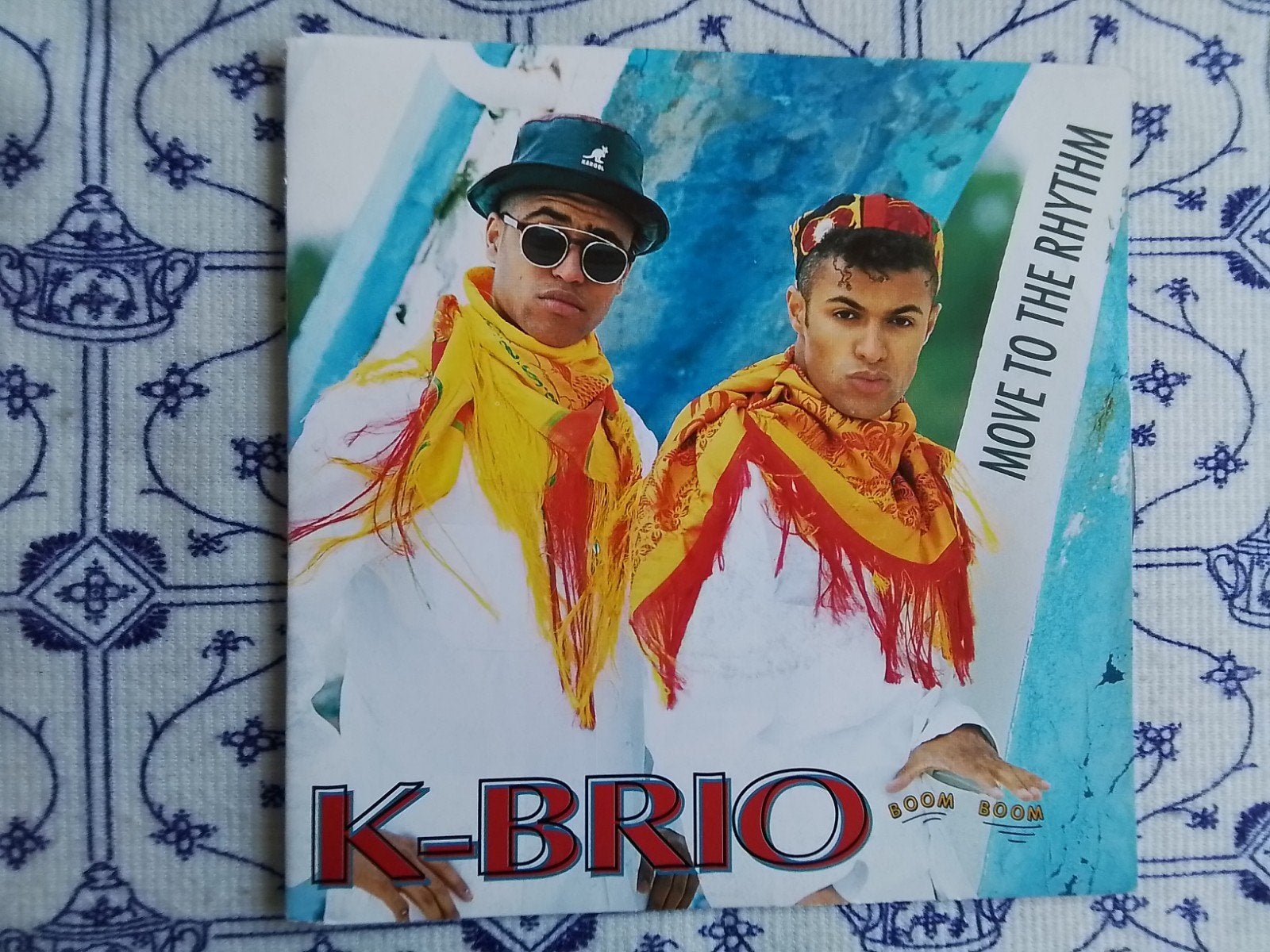 K-brio         Move to the rhythm, Cd's en Dvd's, Vinyl Singles, Ophalen of Verzenden, Zo goed als nieuw, 7 inch, Pop