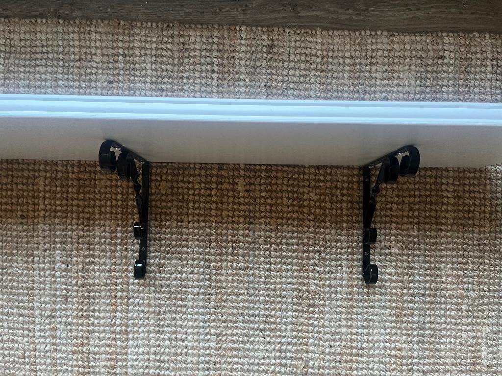 2x Bergshult wandplank Ikea 80x30 + dragers Gamma 21cm, Doe-het-zelf en Verbouw, Hout en Planken, Ophalen, Gebruikt, Minder dan 25 mm