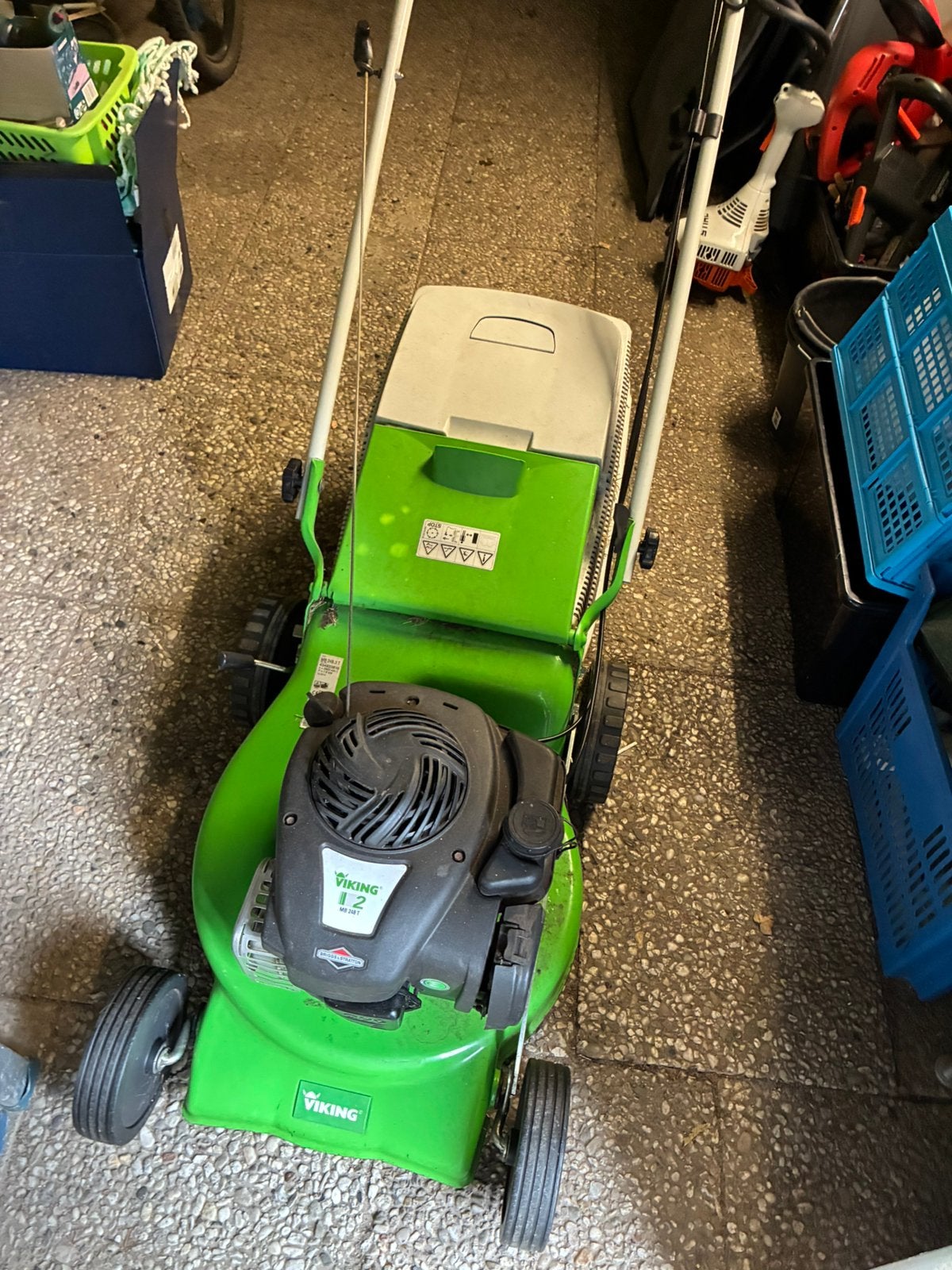 Viking MB 2 grasmaaier – krachtige Briggs & Stratton motor, Tuin en Terras, Grasmaaiers, Ophalen, Gebruikt