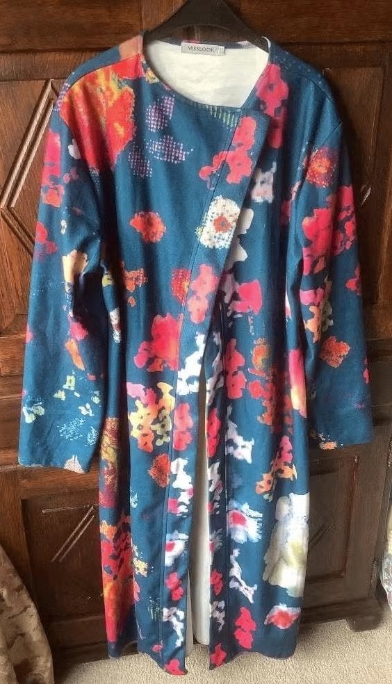 Blauwe langere tuniek, jas, peignoir; XXXXL; Miss Look, Kleding | Dames, Ophalen of Verzenden, Zo goed als nieuw, Blauw, Jas of Mantel