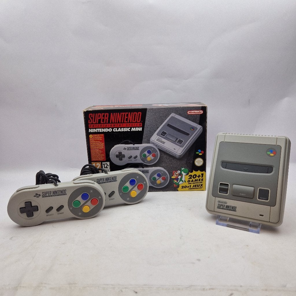 Super Nintendo Classic Mini | Nu voor maar € 99,99, Spelcomputers en Games, Gebruikt, Racen en Vliegen, 2 spelers, Ophalen of Verzenden