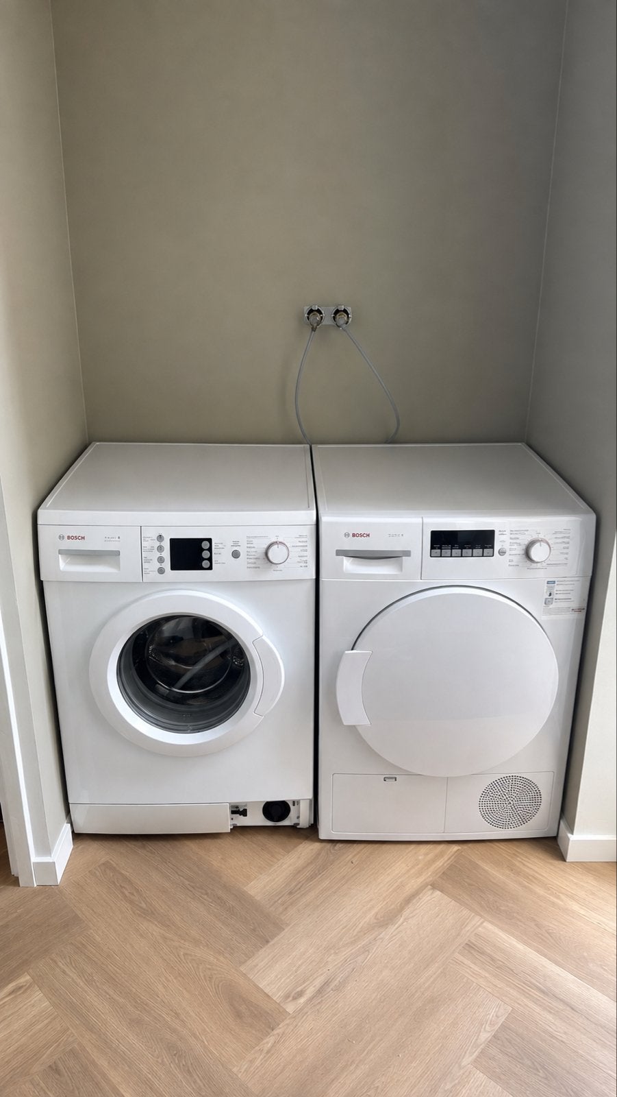 Bosch Wasmachine & droger (gebruikt), Ophalen, Zo goed als nieuw, Voorlader, Kort programma