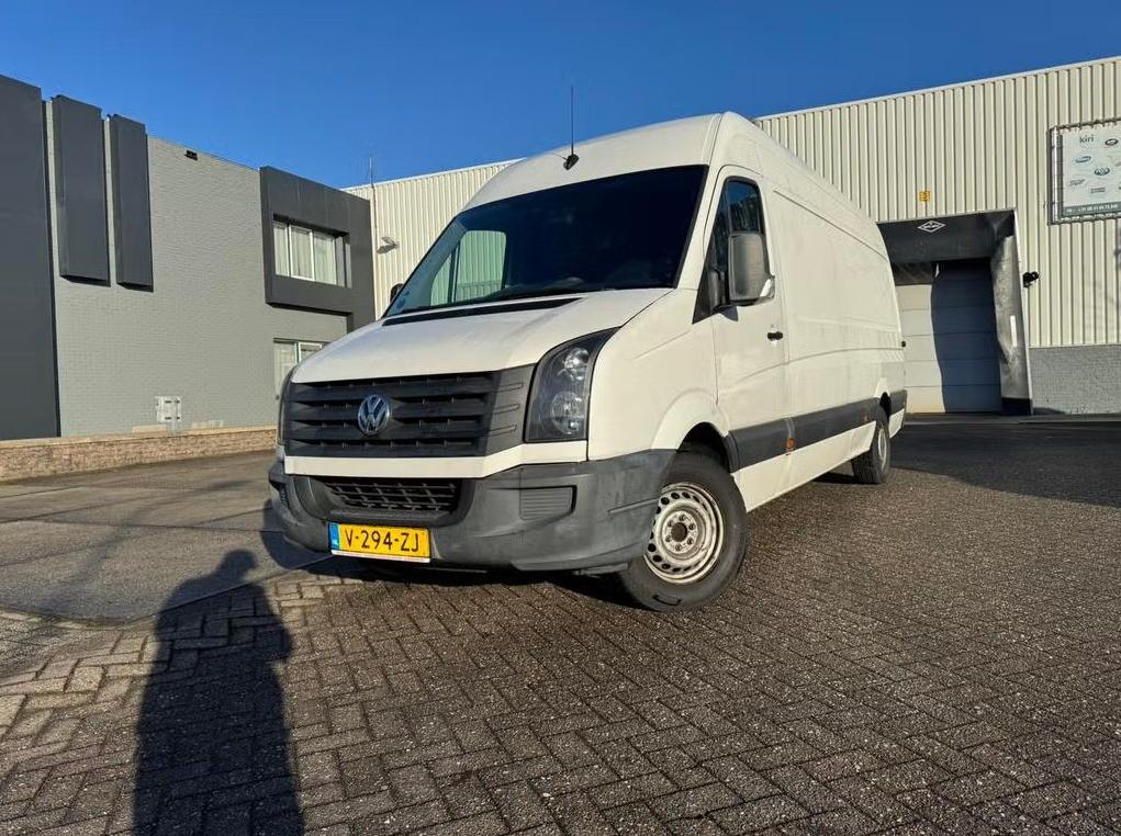 Volkswagen Crafter 50 2.0 TDI L3H2 2015 // EXPORT, Euro 5, Zwart, 4 cilinders, Volkswagen