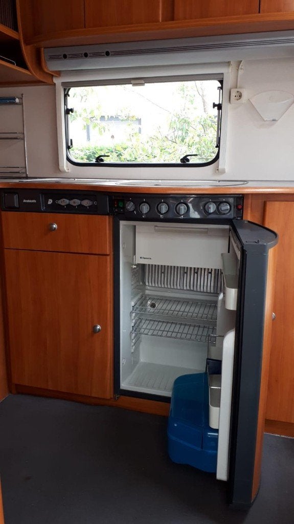 Caravan, Rondzit, 7 tot 8 meter, Particulier, Dethleffs