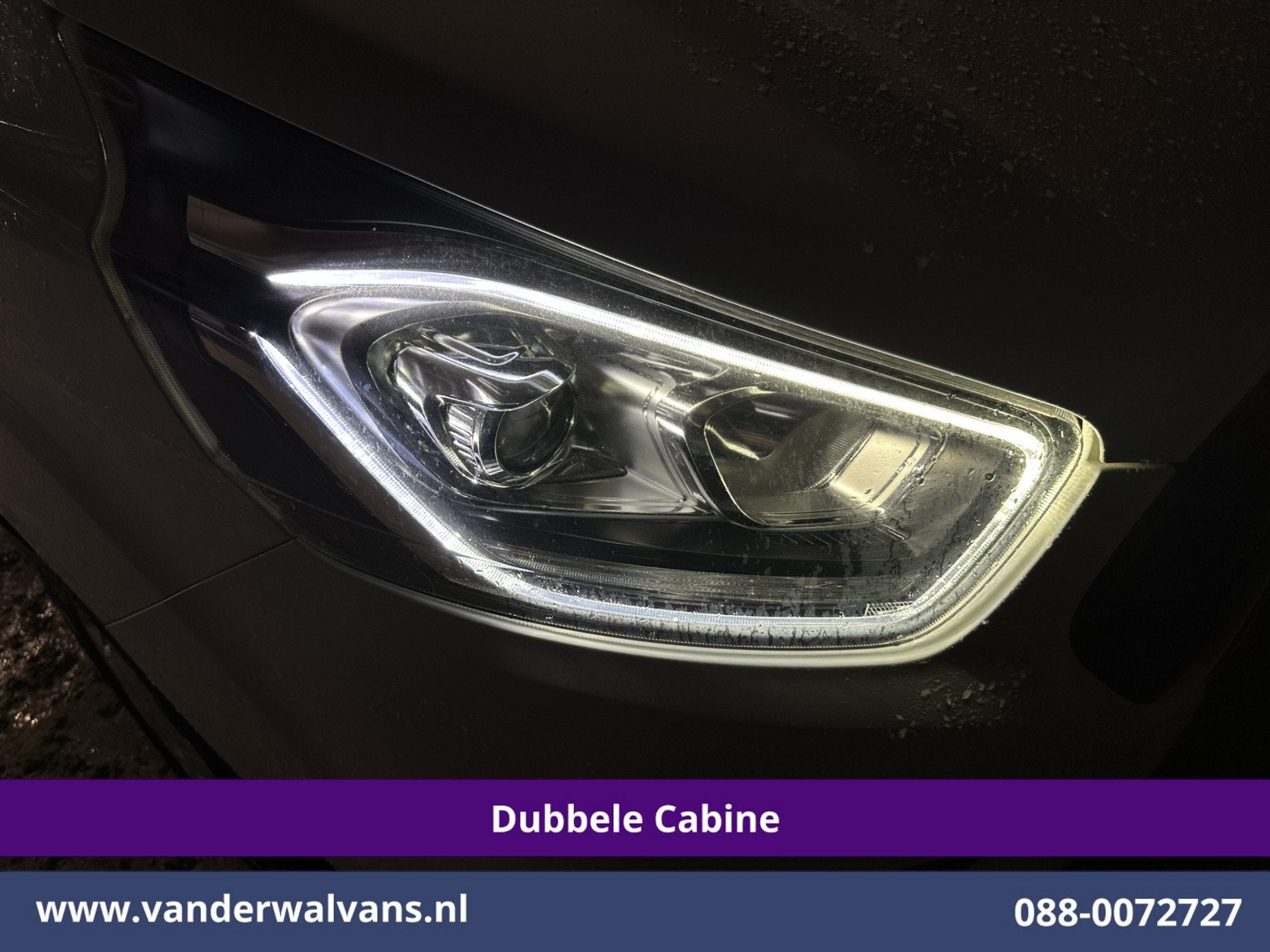 Ford Transit Custom 2.0 TDCI 131pk L2H1 Dubbele Cabine Euro6, Auto's, Voorwielaandrijving, Dealer onderhouden, 4 cilinders, 2800 kg