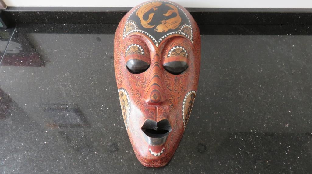 Groot Afrikaans hardhouten masker met ingelegd ivoor., Ophalen of Verzenden