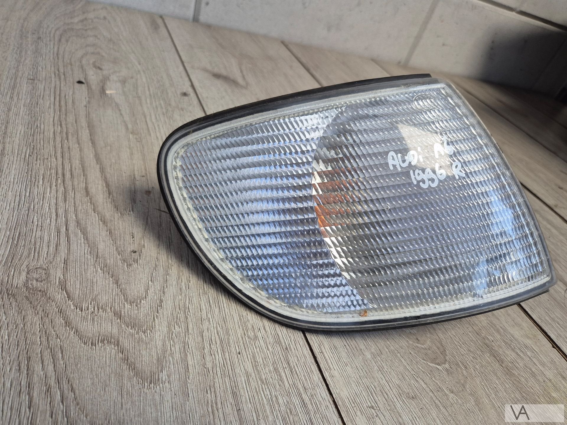 Audi A6 c4 1994 - 1998 knipperlicht rechts wit 145842 €20, Auto-onderdelen, Verlichting, Gebruikt, -, -, -