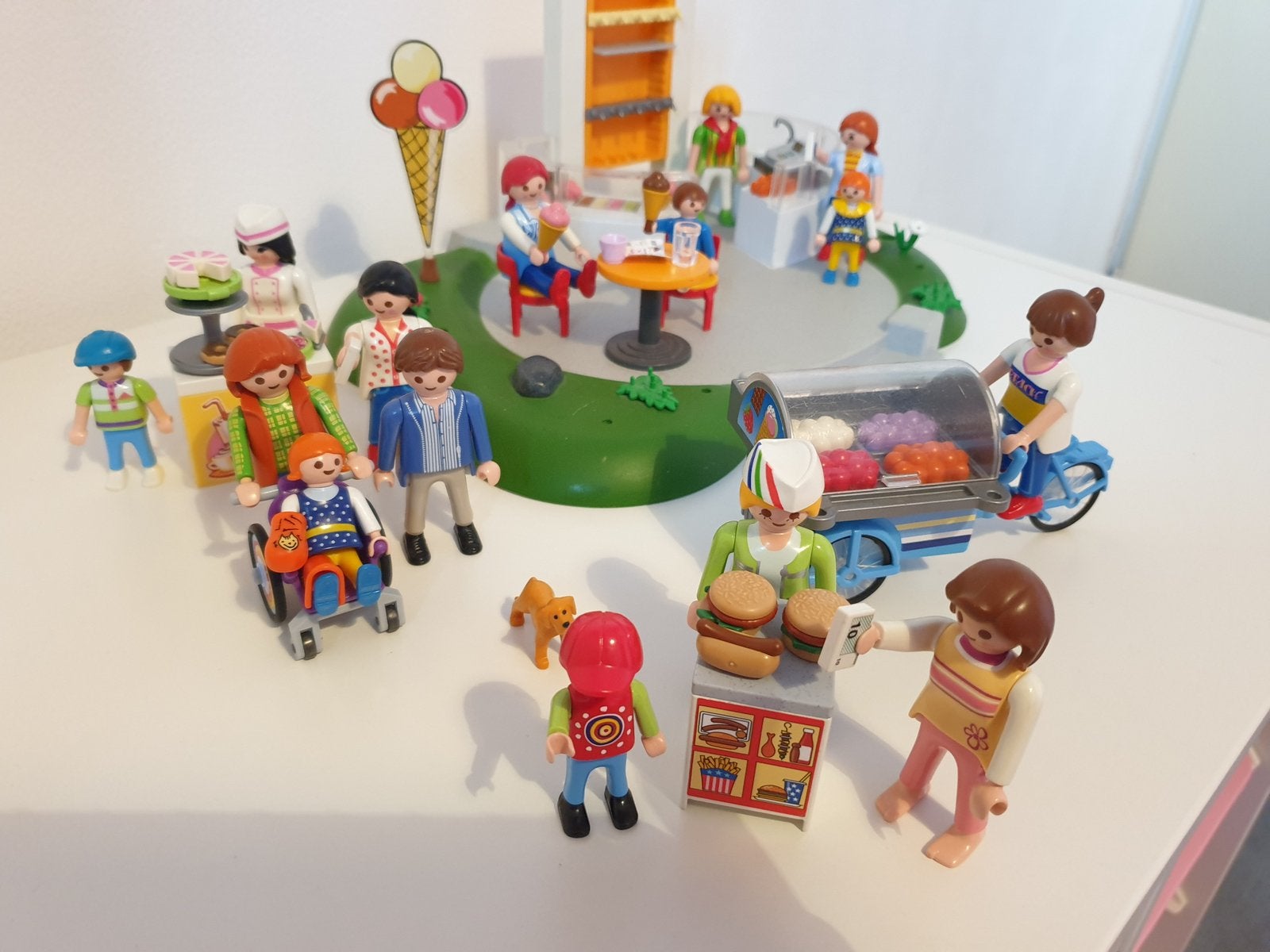 Playmobil ijssalon, Ophalen of Verzenden, Gebruikt