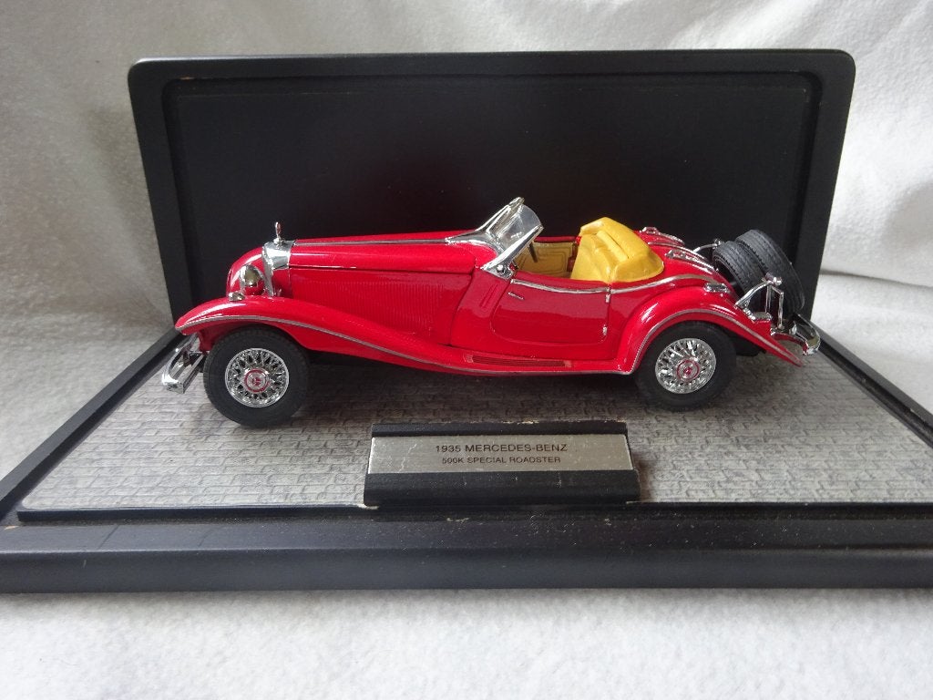 Mercedes Benz 500K Special roadster 1935. 1:24, Hobby en Vrije tijd, Modelauto's | 1:24, Ophalen of Verzenden, Zo goed als nieuw