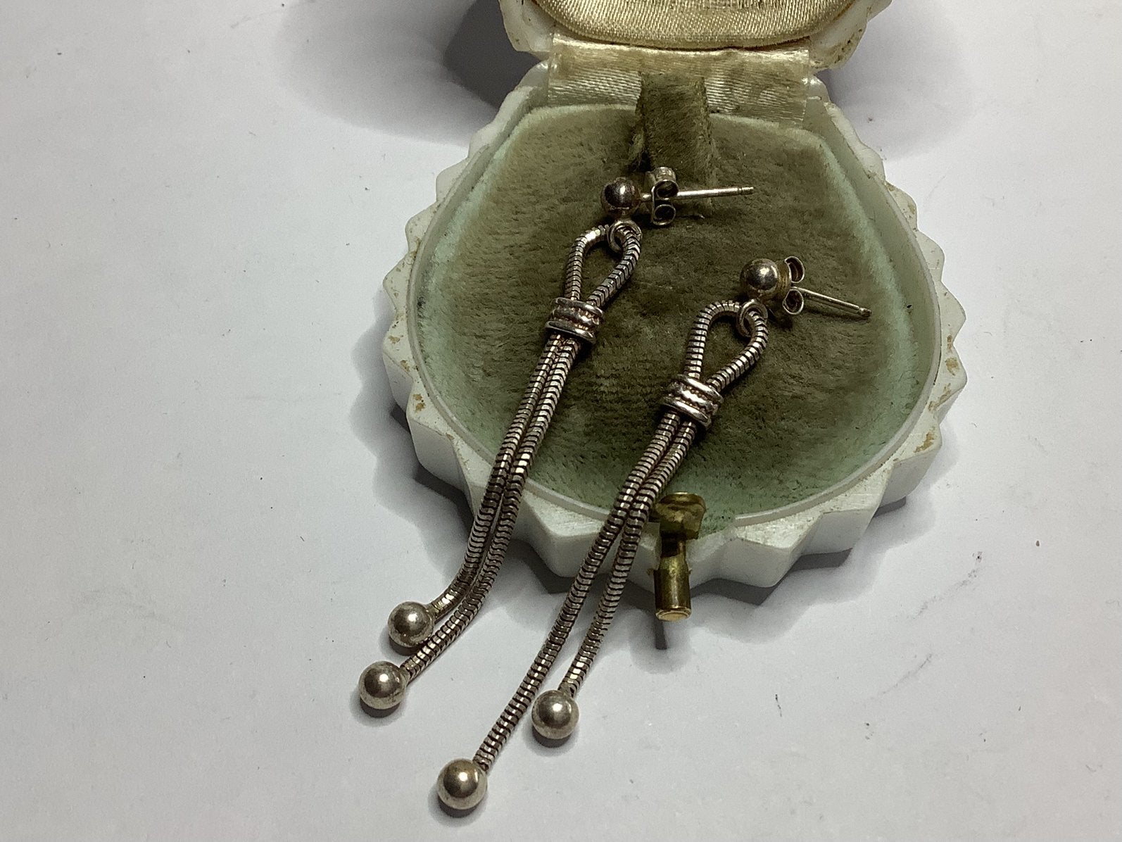 PRACHTIGE ZILVEREN OORHANGERS MET EEN LUS EN HANGERS, Verzenden, Zilver, Oorbellen
