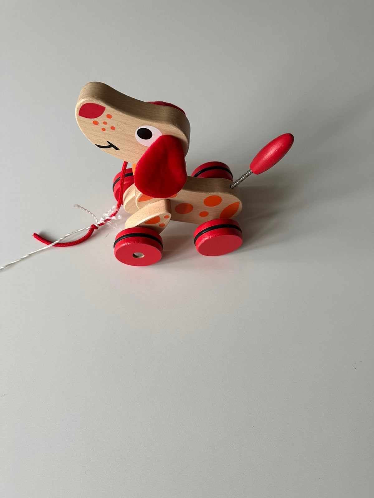 Houten trekdier hond Joueco, Kinderen en Baby's, Speelgoed | Houten speelgoed, Ophalen of Verzenden, Zo goed als nieuw, Duw- of Trekspeelgoed