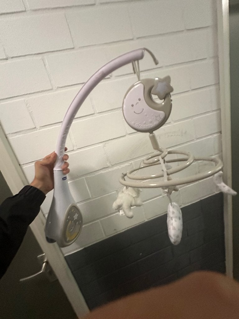 Chicco baby draaiend muziekhanger, Ophalen, Zo goed als nieuw, Chicco