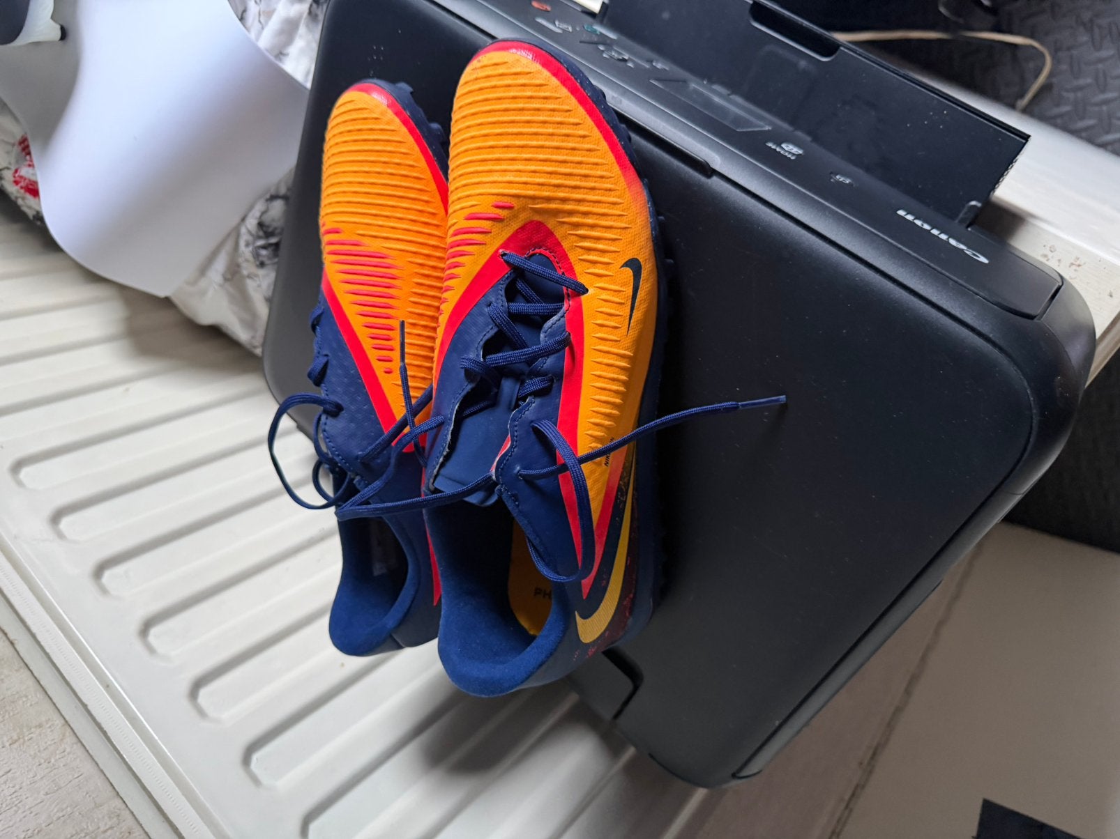 Nike Phantom Venom Kunstgrasschoenen / Turfschoenen  44.5, Schoenen, Maat L, Ophalen of Verzenden, Zo goed als nieuw