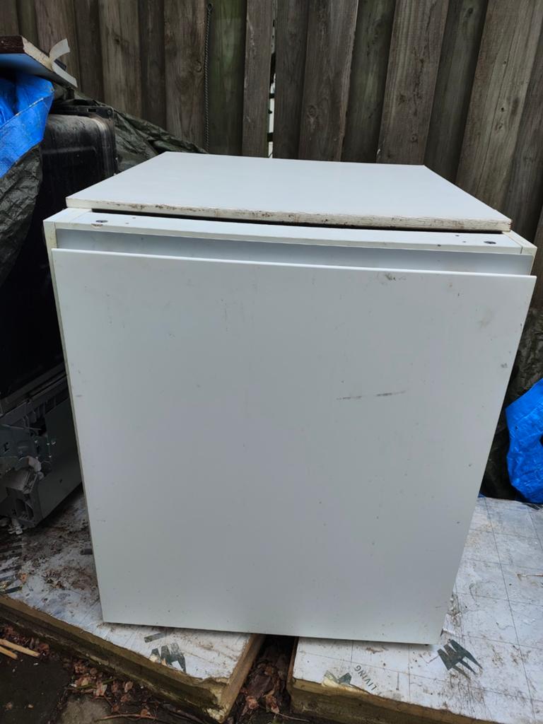 Gratis IKEA kastje, Ophalen, Gebruikt