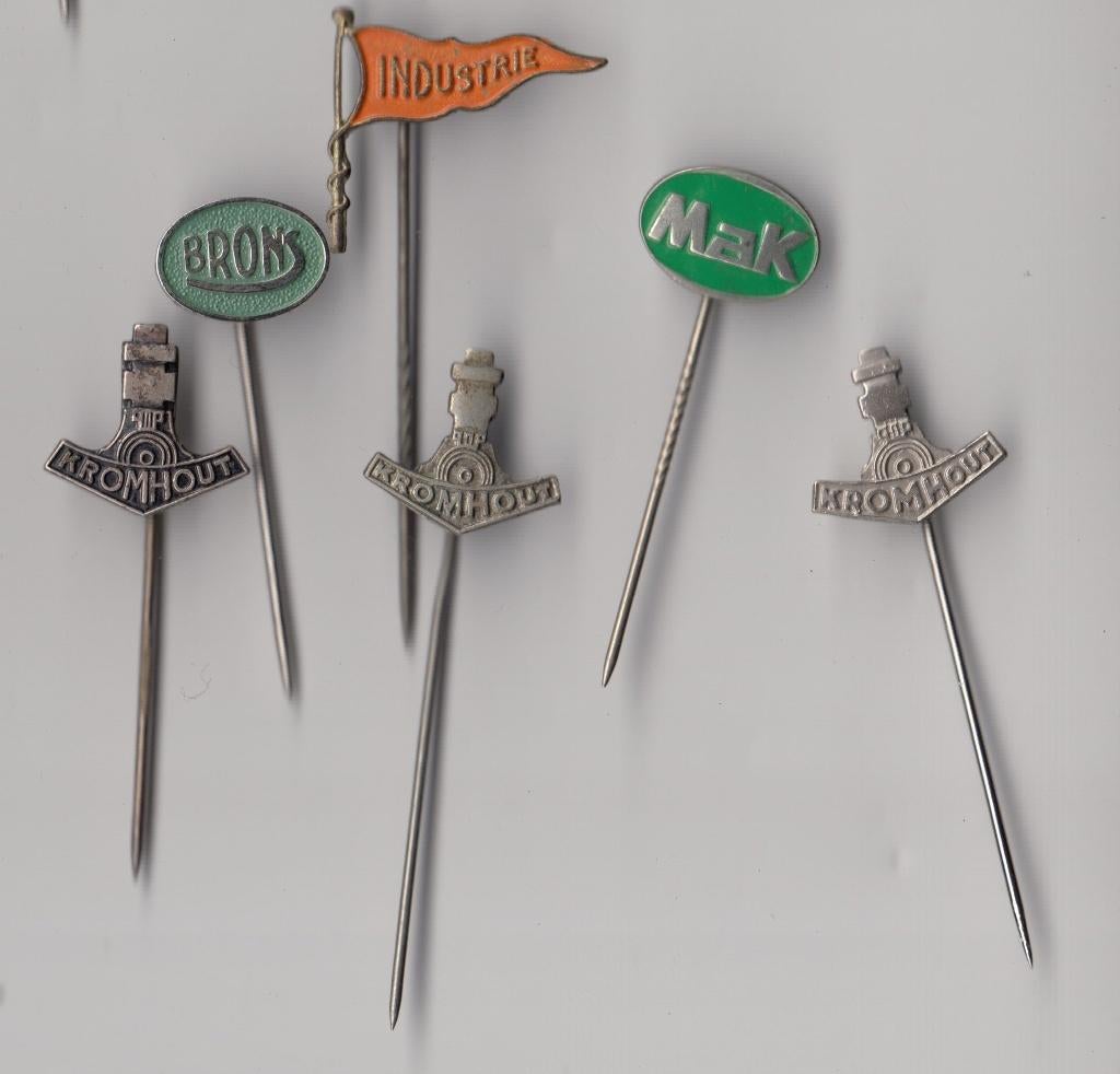 Dieselmotoren Kromhout MAK Industrie Scheepvaart speldjes, Verzamelen, Speldjes, Pins en Buttons, Gebruikt, Speldje of Pin, Overige onderwerpen
