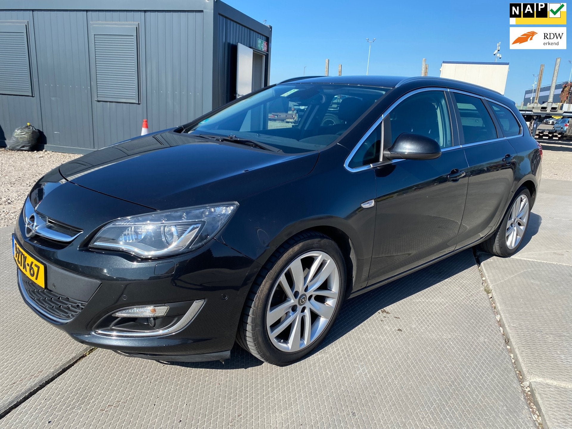 Opel Astra Sports Tourer | 2015 | 1.6 CDTi Sport + | Export, Auto's, Opel, Voorwielaandrijving, Gebruikt, Euro 6, 4 cilinders