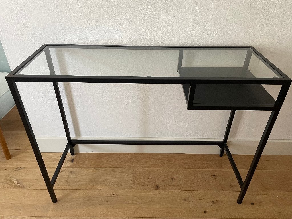 Leuk glazen bureau / side table – zwart metaal - Ikea, Huis en Inrichting, Bureaus, Ophalen, Zo goed als nieuw, 36 cm, 100 cm