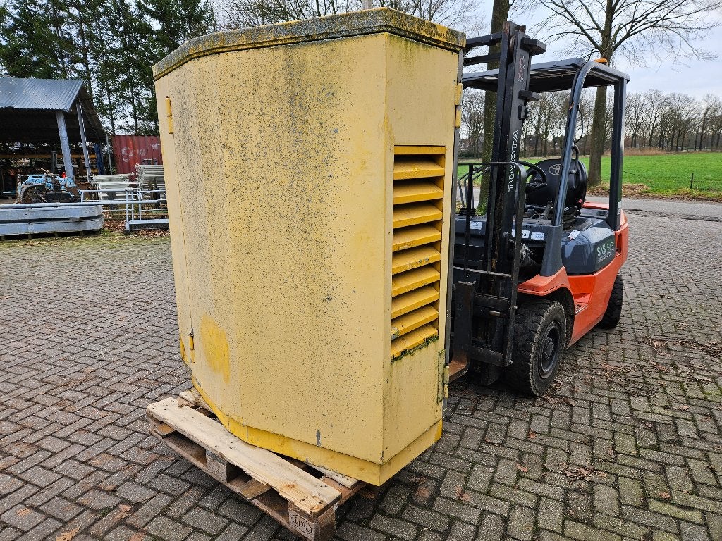 Hydro unit, met Hatz dieselmotor voor lier, Ophalen, Gebruikt