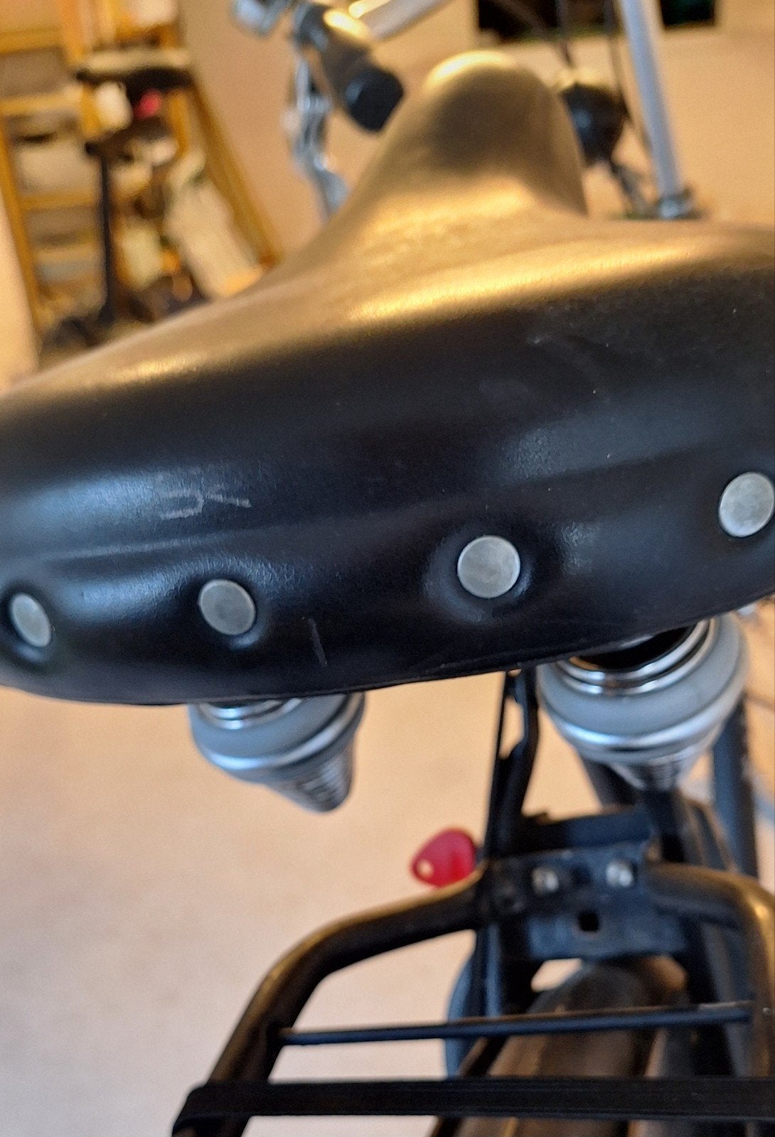zwarte herenfiets, Batavus, Motoren, Ophalen