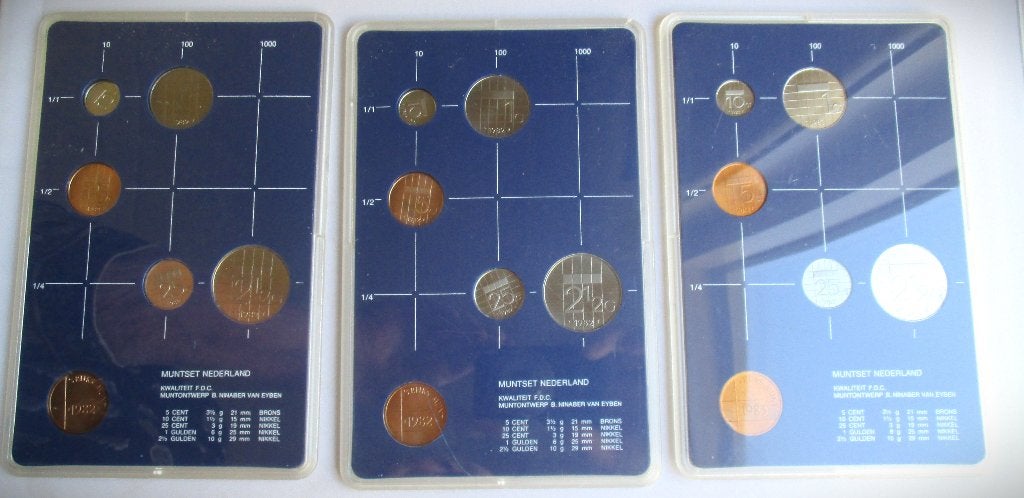 Munt~Muntset Nederland~1982 en 1983~FDC~Ninaber, Ophalen of Verzenden, Koningin Beatrix, Overige waardes, Setje