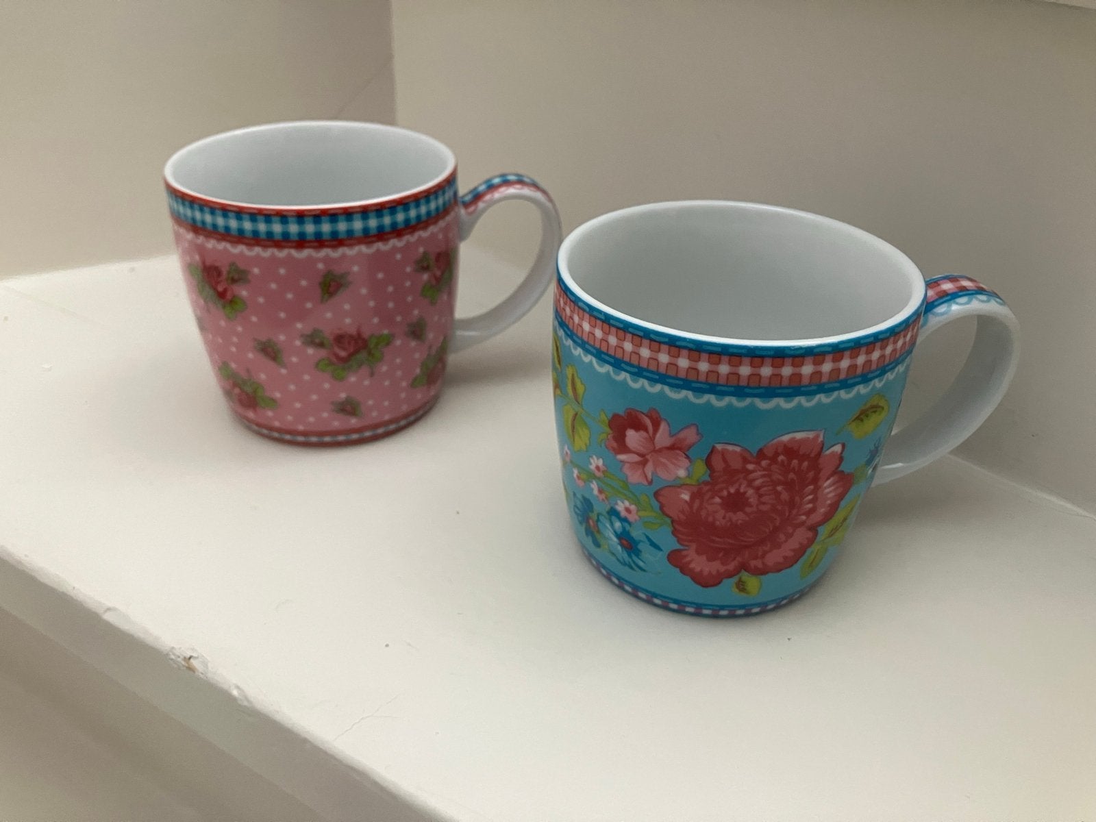 Pip Studio mokken - Roze en Blauw met bloemenprint, Pip Studio, Vintage, Zo goed als nieuw, Porselein