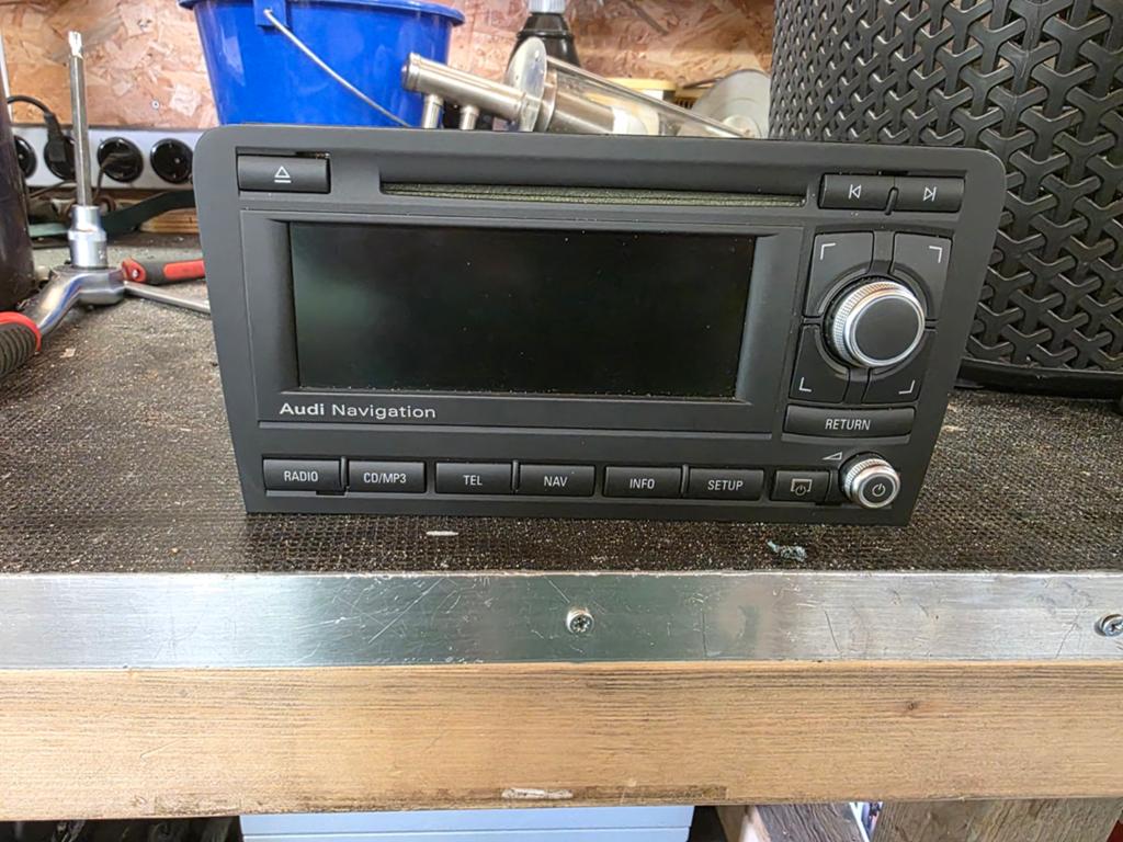 Te koop auto radio(Davilon), Ophalen