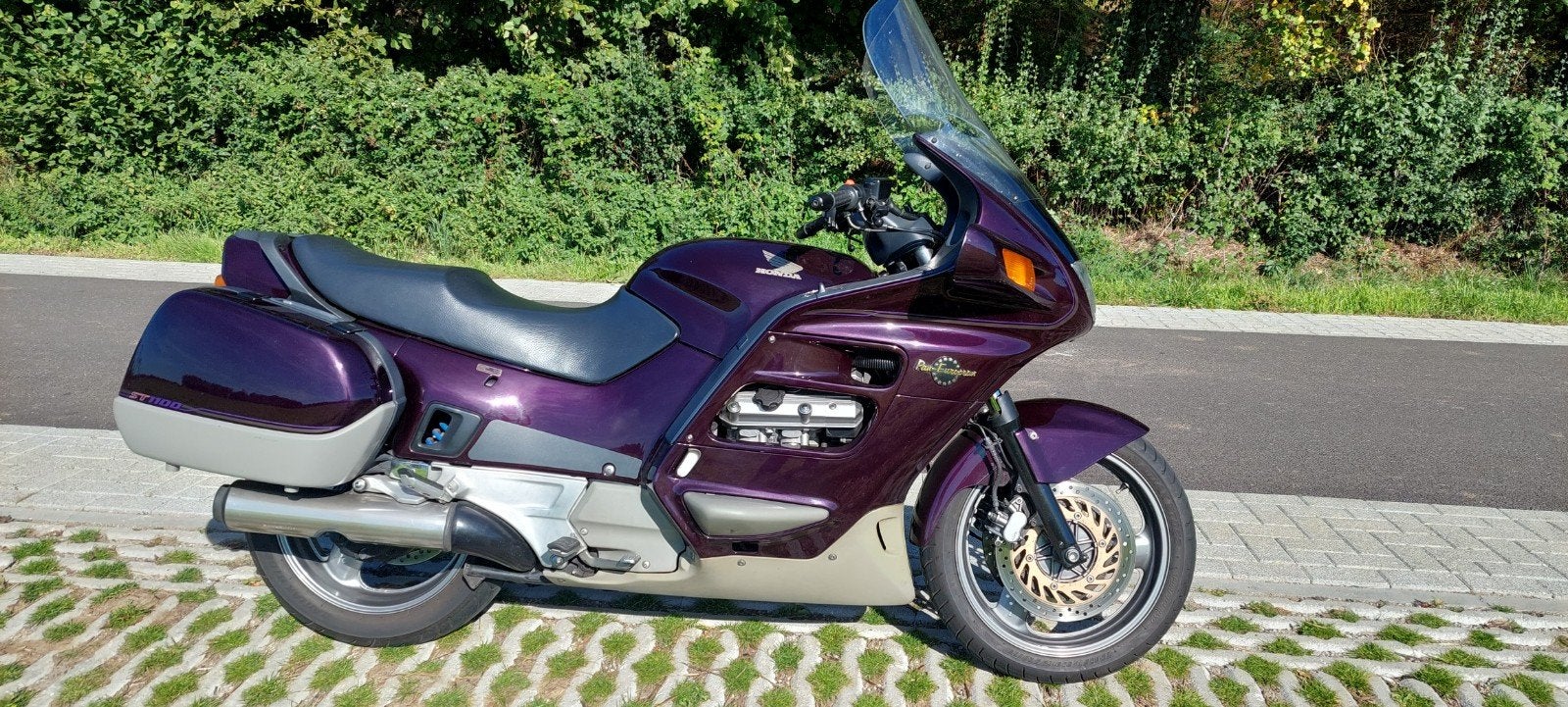 Honda ST1100 Pan European Toermotor - MJ RG-90, Motoren, 4 cilinders, Motorrijbewijs A, Gebruikt, Particulier